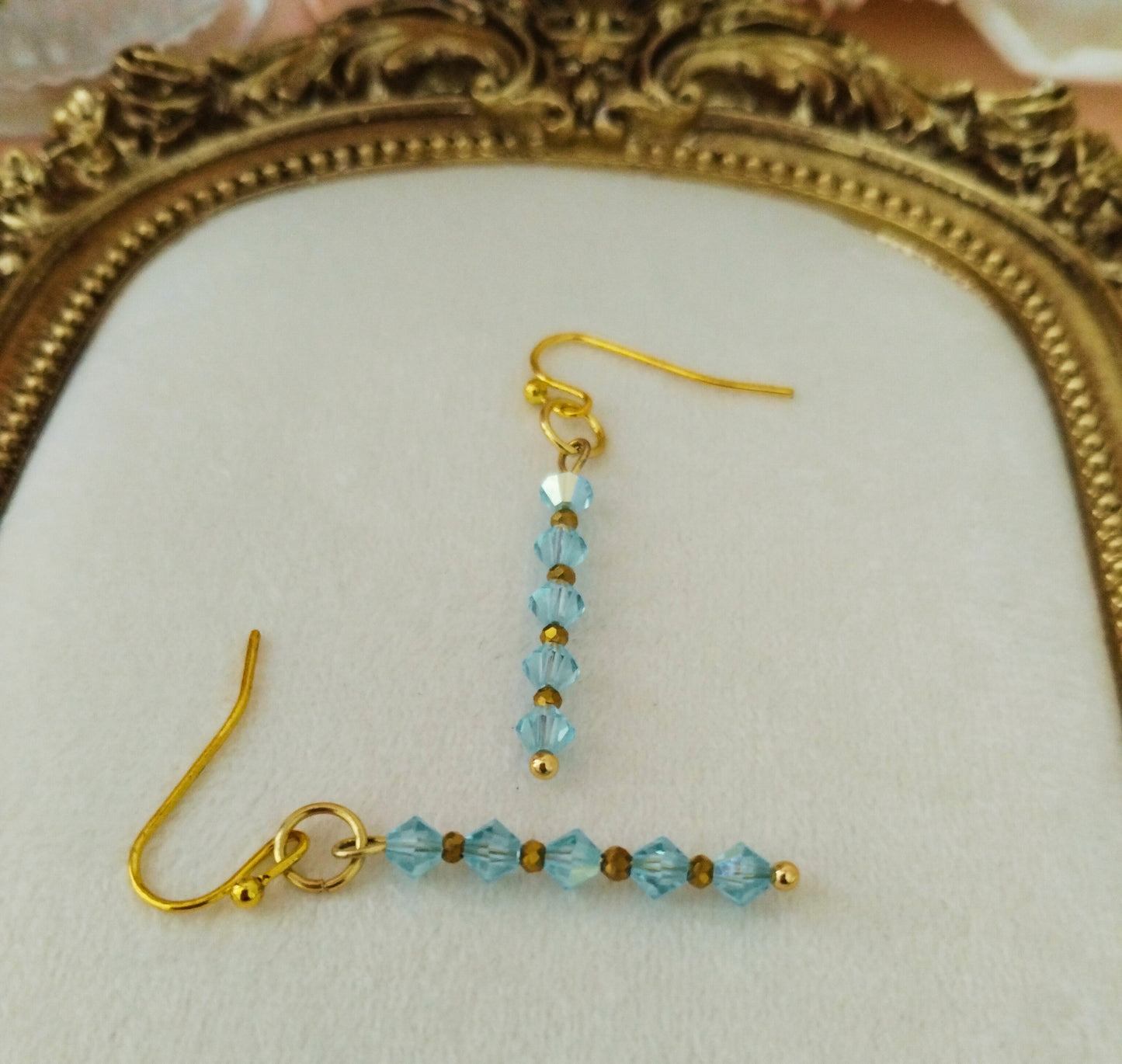 Boucles d'oreilles "Brise d'Azur" – Aigue-Marine Swarovski & Cristal Teinté Doré