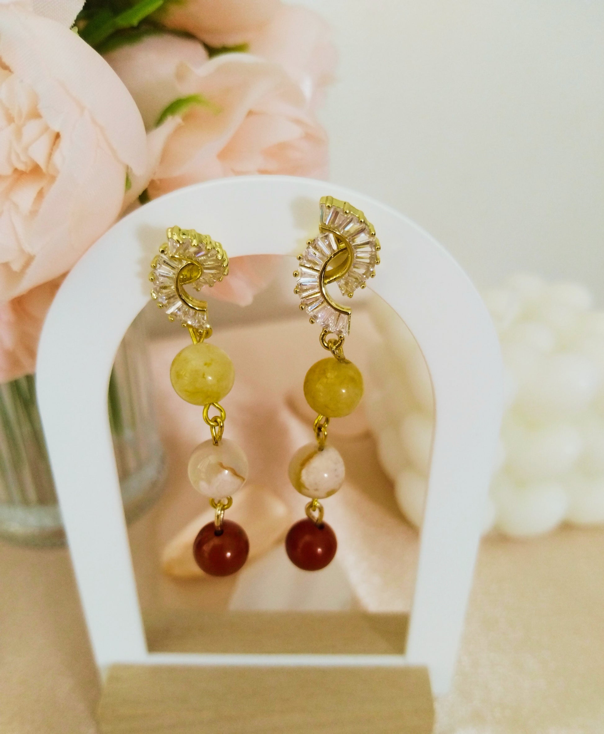 Boucles jaspe rouge, aventurine jaune & agate fleur de cerisier – Énergie & harmonie - Vatou Soa