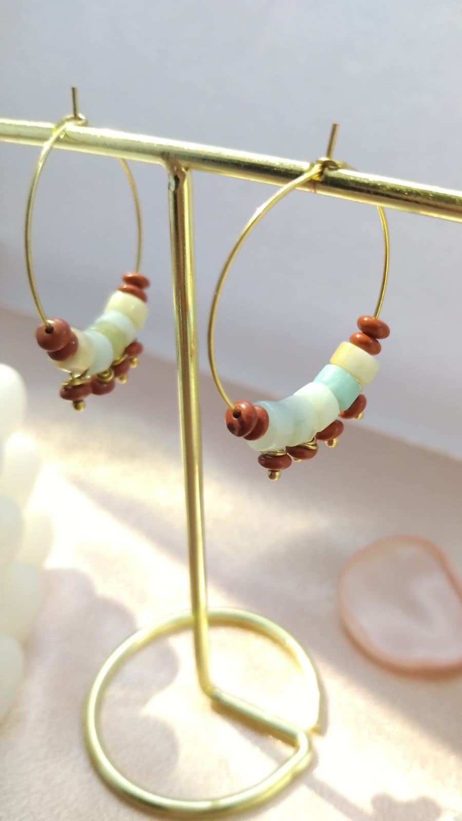 Créoles amazonite fleurie et jaspe rouge femme