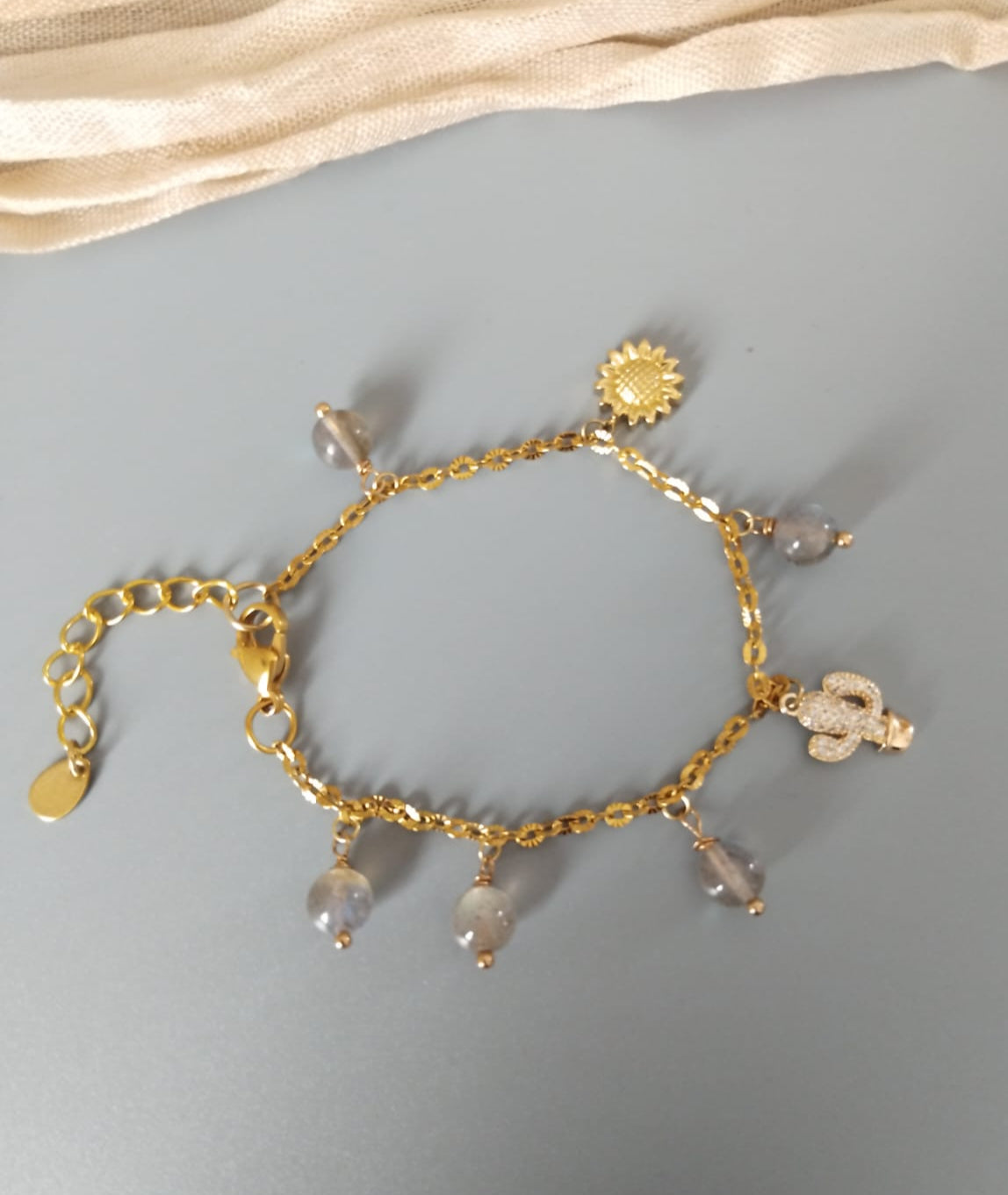 Bracelet Aurolys en labradorite naturelle | Bijou doré intuition & protection - Vatou Soa