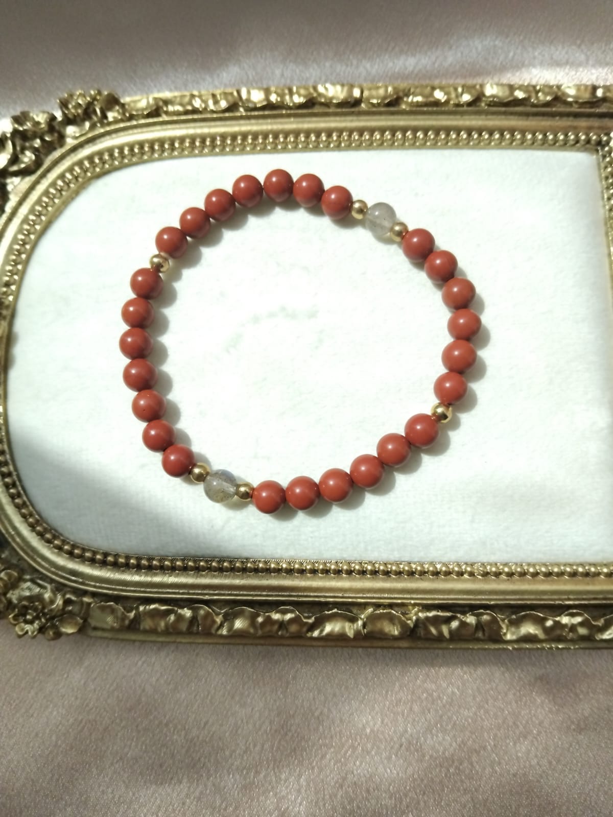 photo bracelet élastique jaspe rouge et labradorite 6mm