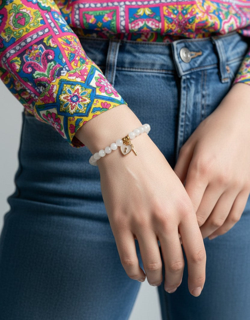 Bracelet Luna Sensa – Pierre de lune avec pendentif cœur et clé - Vatou Soa