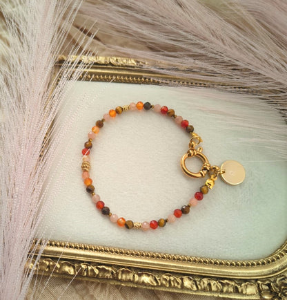Bracelet signe astrologique Lion en pierres naturelles – Pierre de lune et calcédoine bleue – Bijou fait main