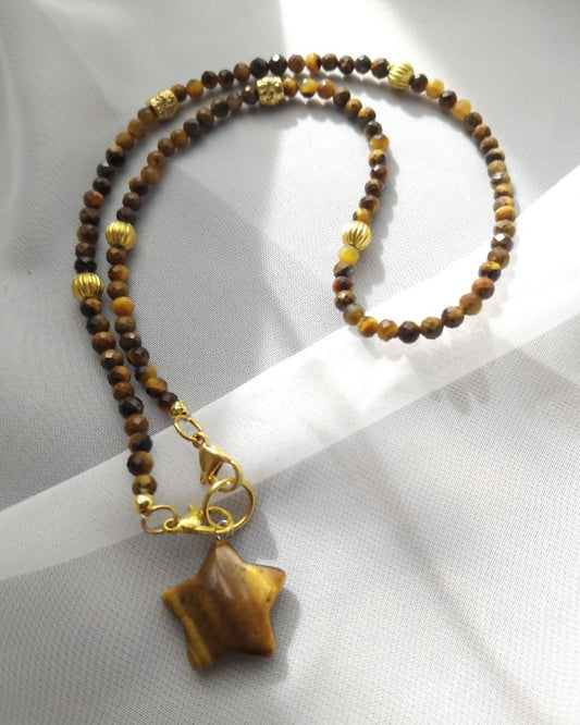 collier femme oeil de tigre facetté 4mm et pendentif oeil de tigre forme étoile fermoir devant mousqueton