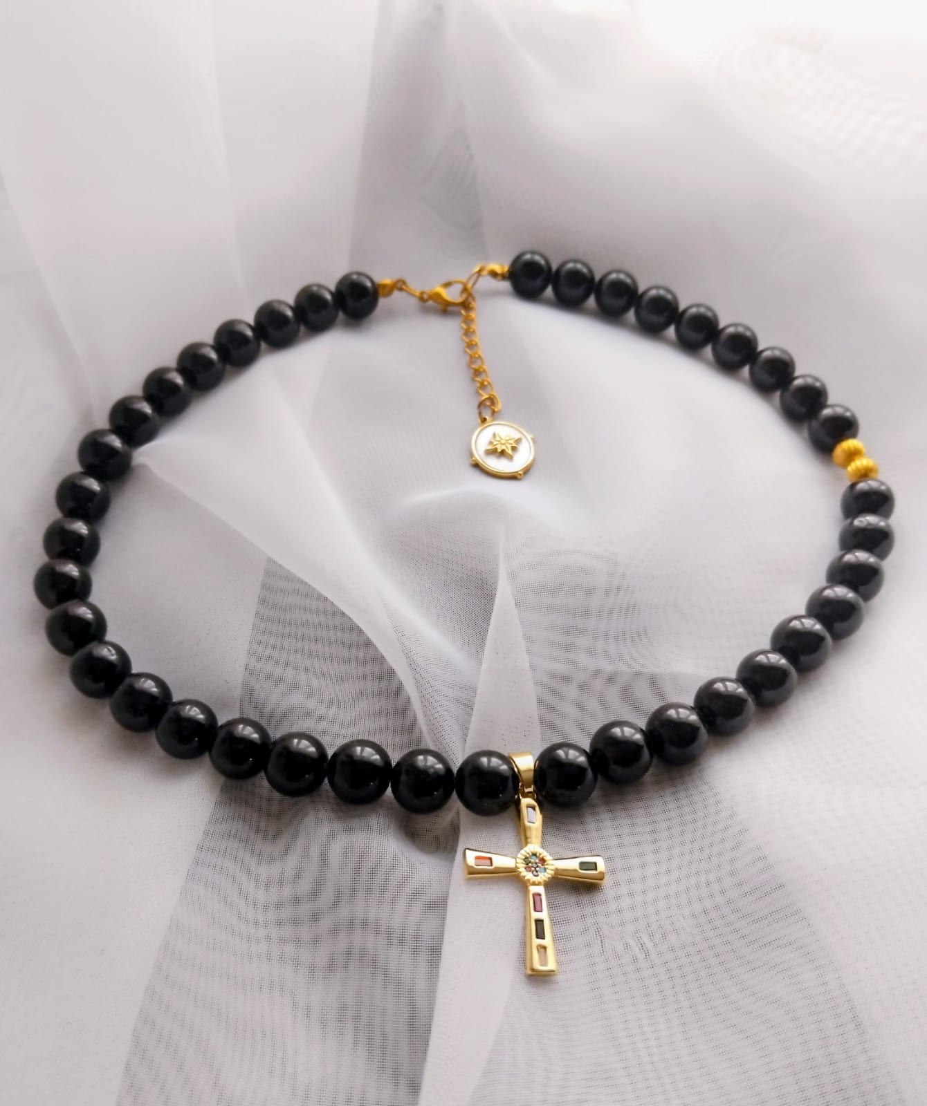 collier femme tourmaline 8mm pendentif croix à strass 42cm