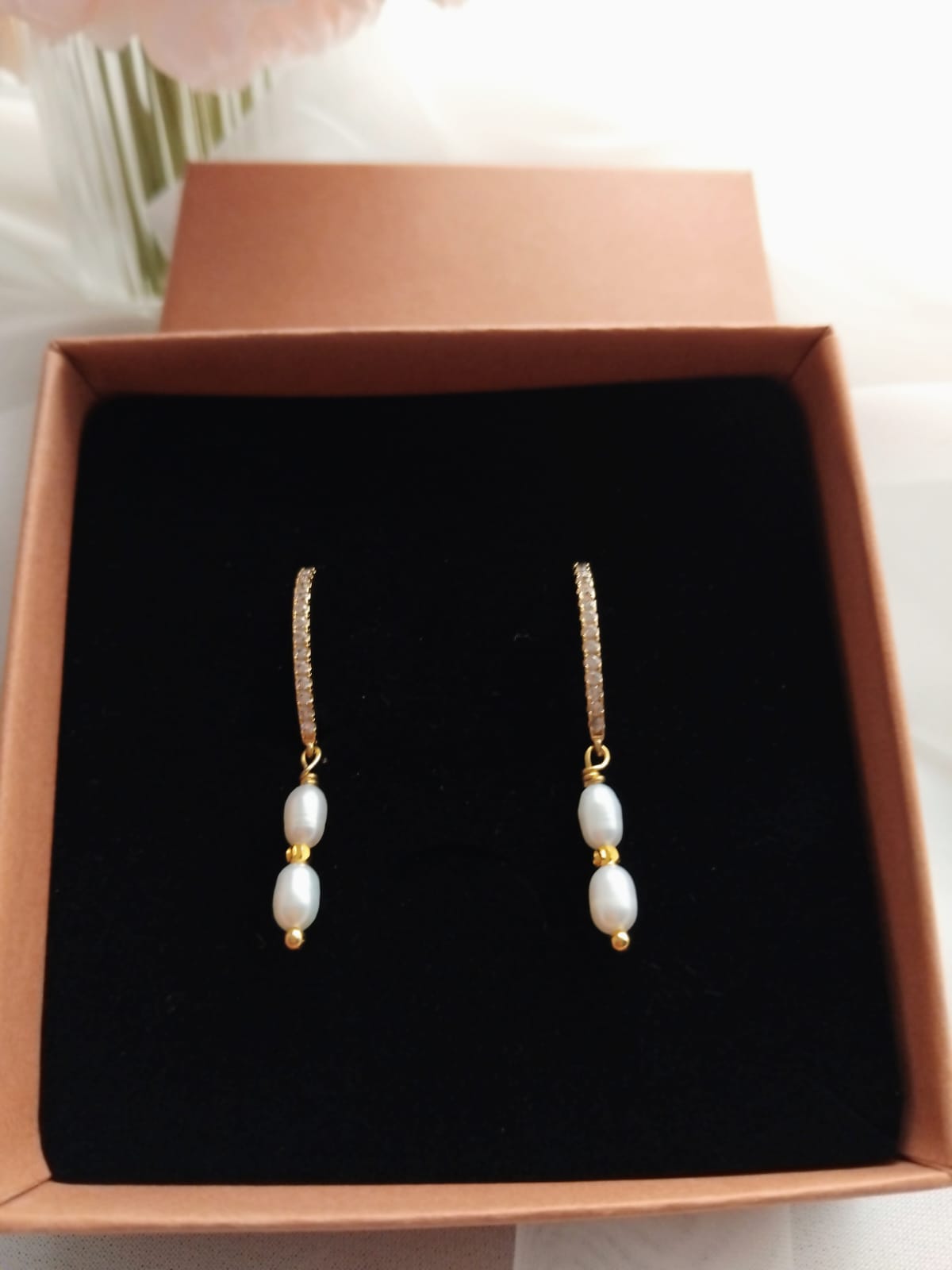 boucles pendantes élégantes femme perles d'eau douce